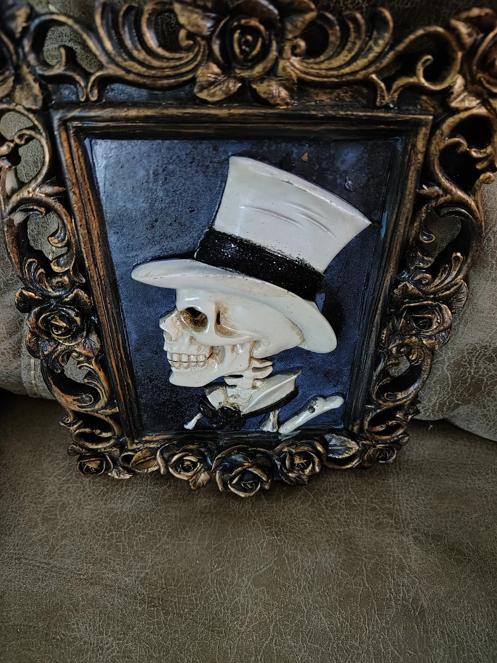 Decorative Skeleton Gentleman Wall Art - Cream and Black